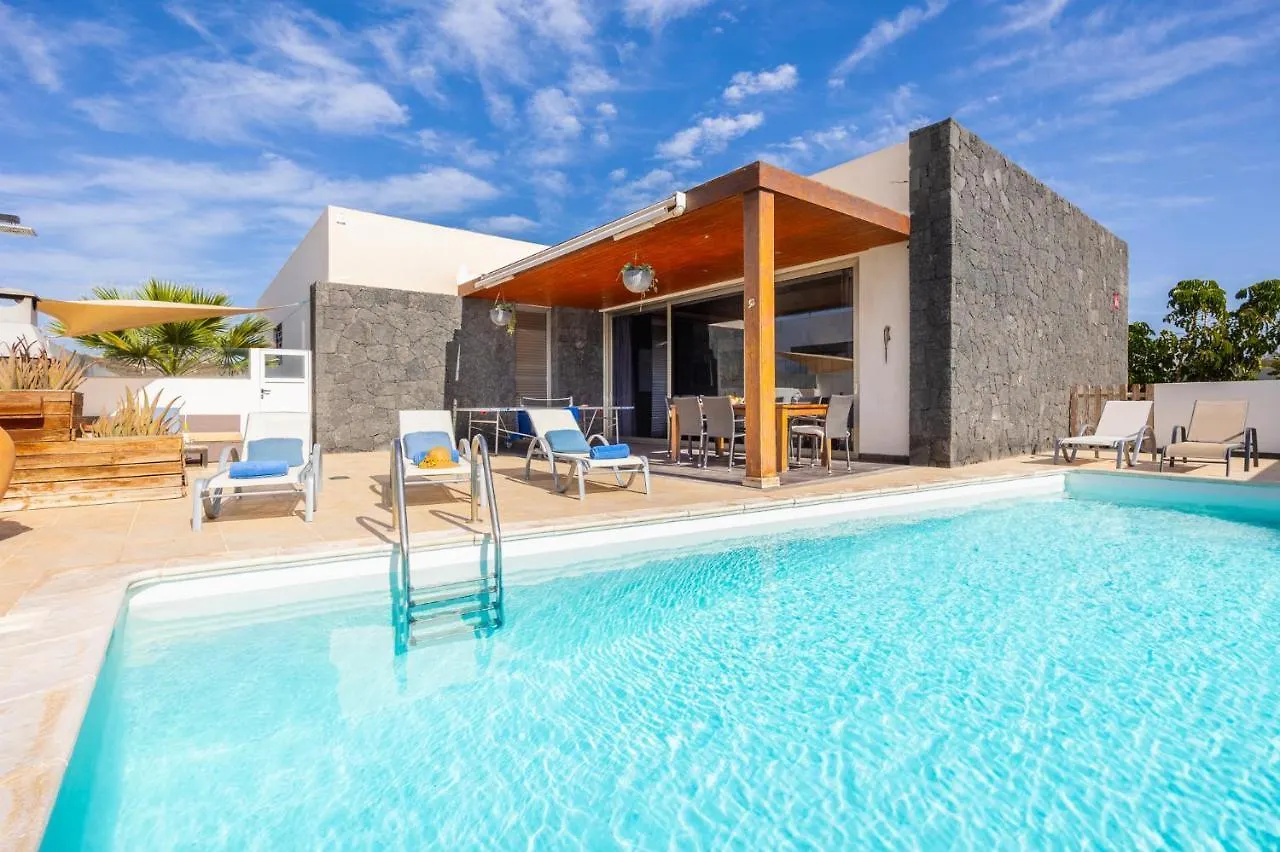 Villa Sal Marina contacts